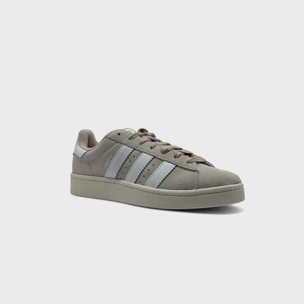 Adidas Campus 00s Beige White Sneaker beige weiß schräg von vorne
