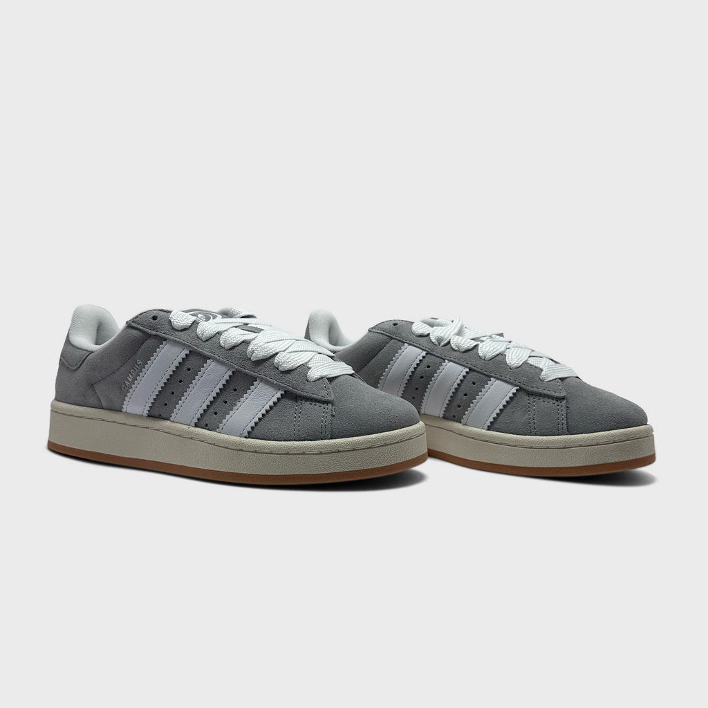 Adidas Campus 00s Grey White Sneaker grau weiß Paar schräg von vorne
