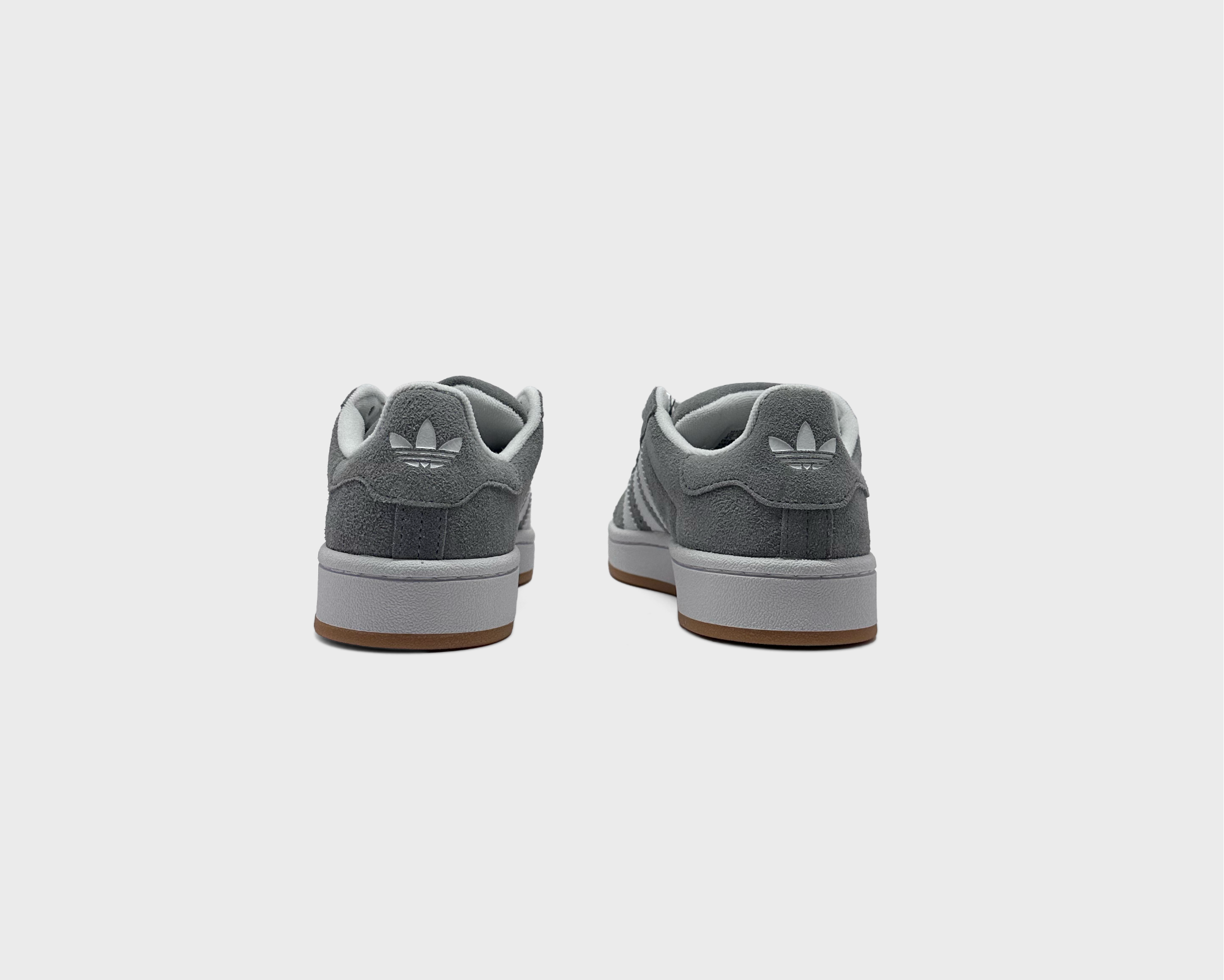 Adidas Campus 00s Light Grey White Sneaker hellgrau weiß Sneaker Paar Rückansicht
