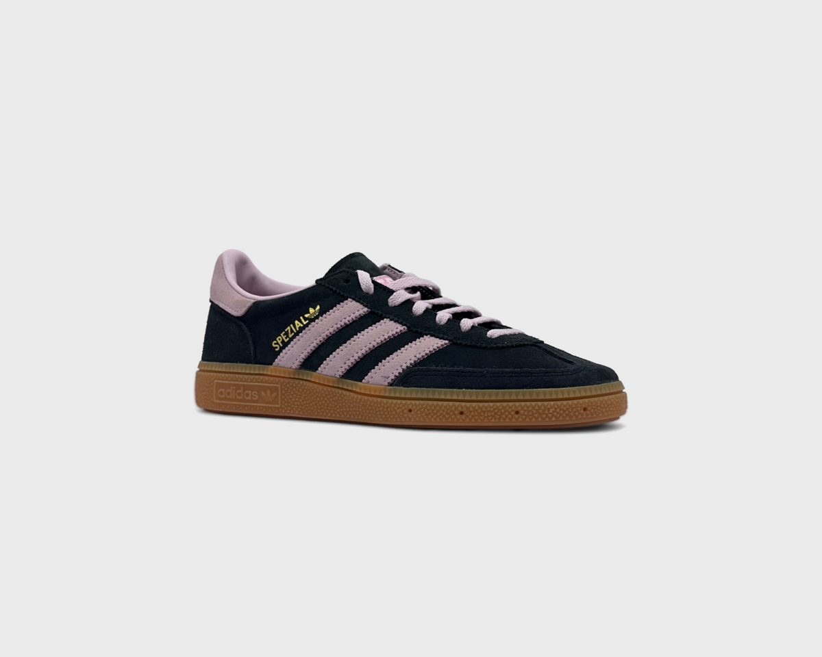 adidas Handball Spezial Black Pink Sneaker schwarz rosa schräg von vorne
