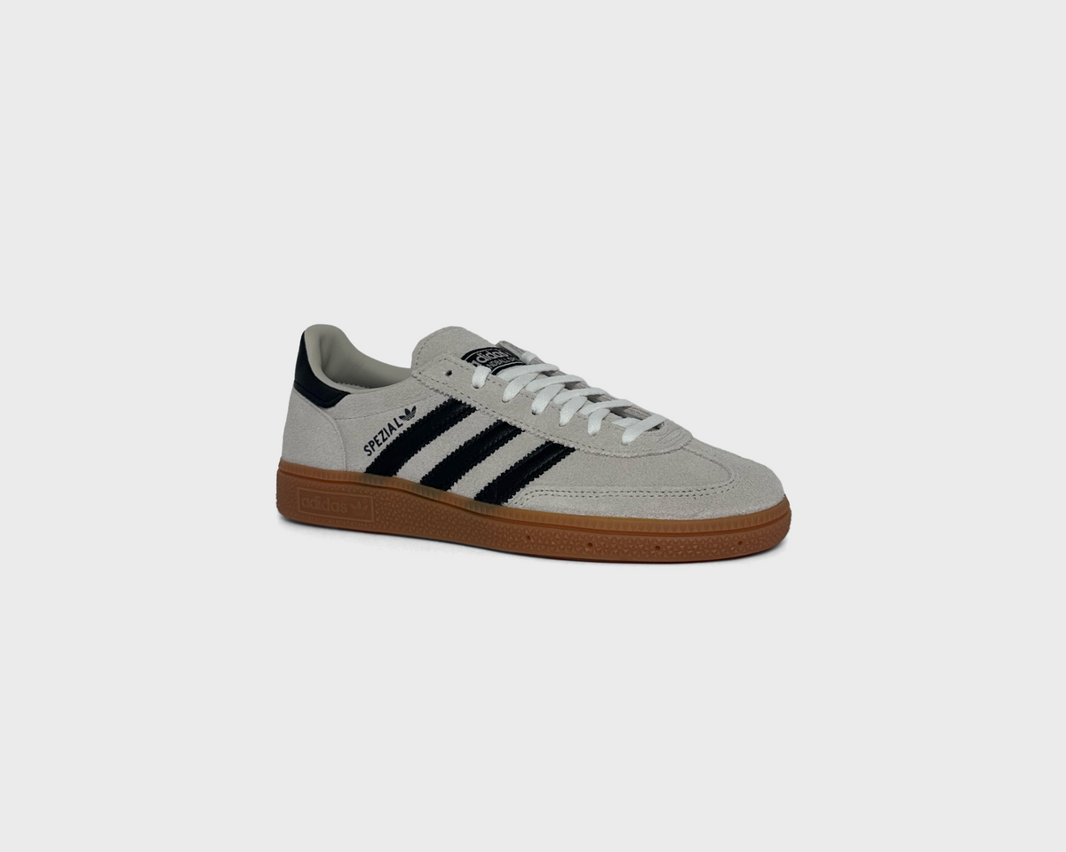 adidas Handball Spezial Grey Black Sneaker grau schwarz schräg von vorne