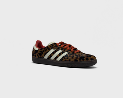 Adidas Samba OG Leopard Sneaker leopard schräg von vorne

