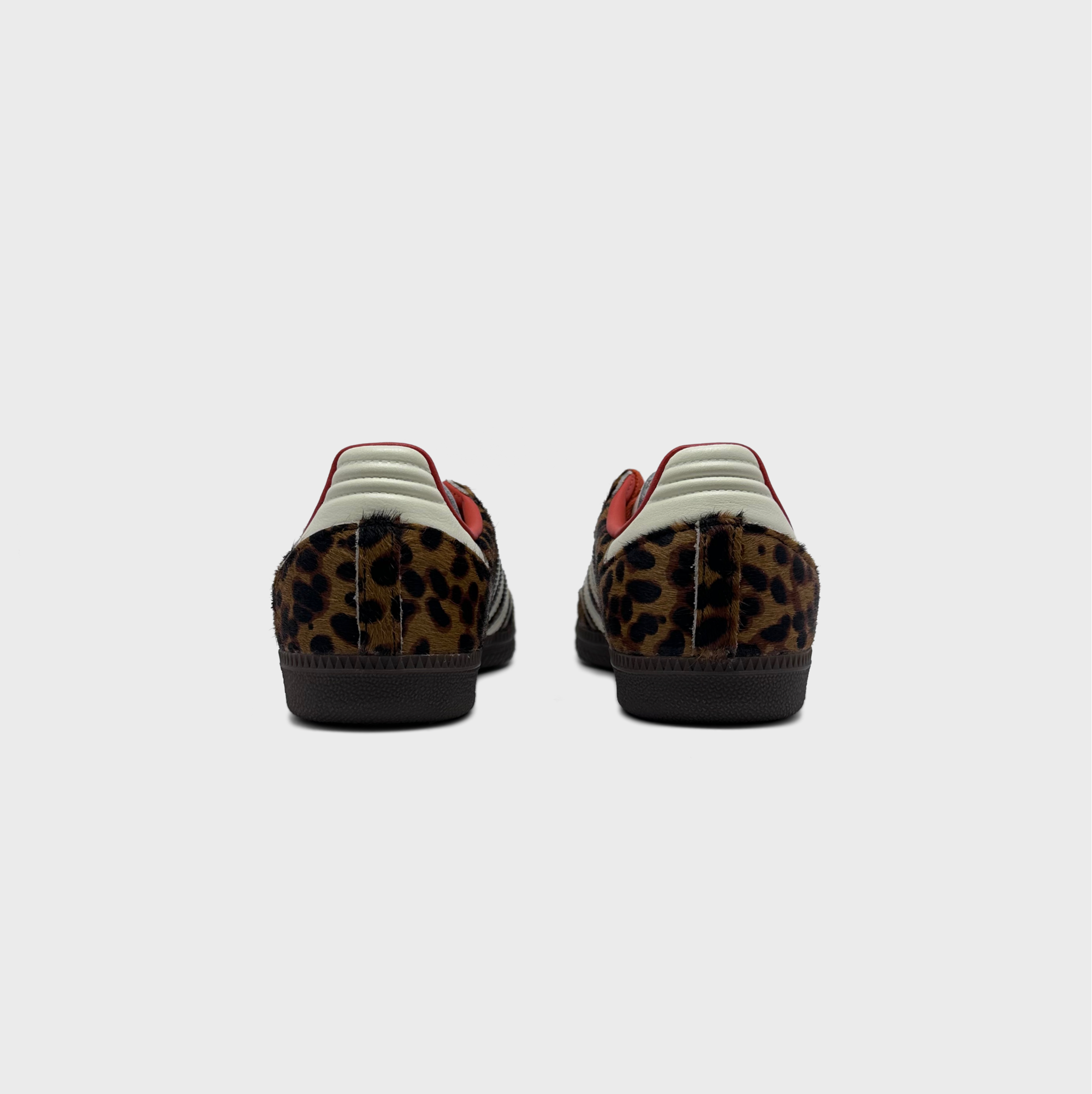 Adidas Samba OG Leopard Sneaker leopard Sneaker Paar Rückansicht
