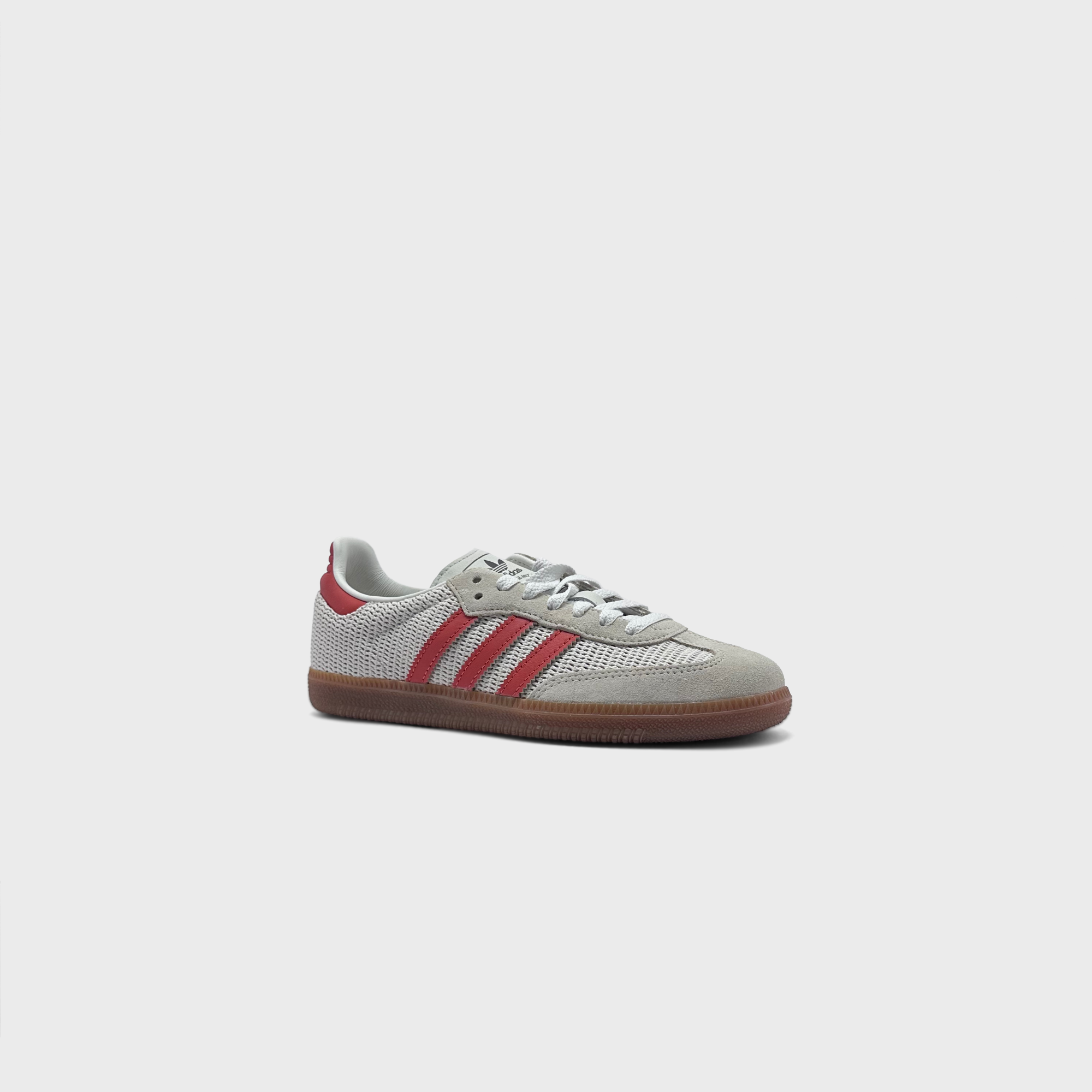 Adidas Samba OG White Red Sneaker weiß rot schräg von vorne

