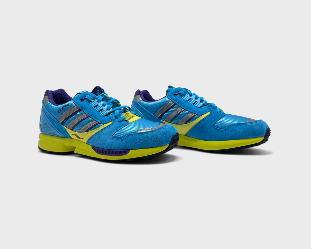 adidas ZX 8000 Blue Glow Unity Purple Sneaker blau lila gelb Paar schräg von vorne