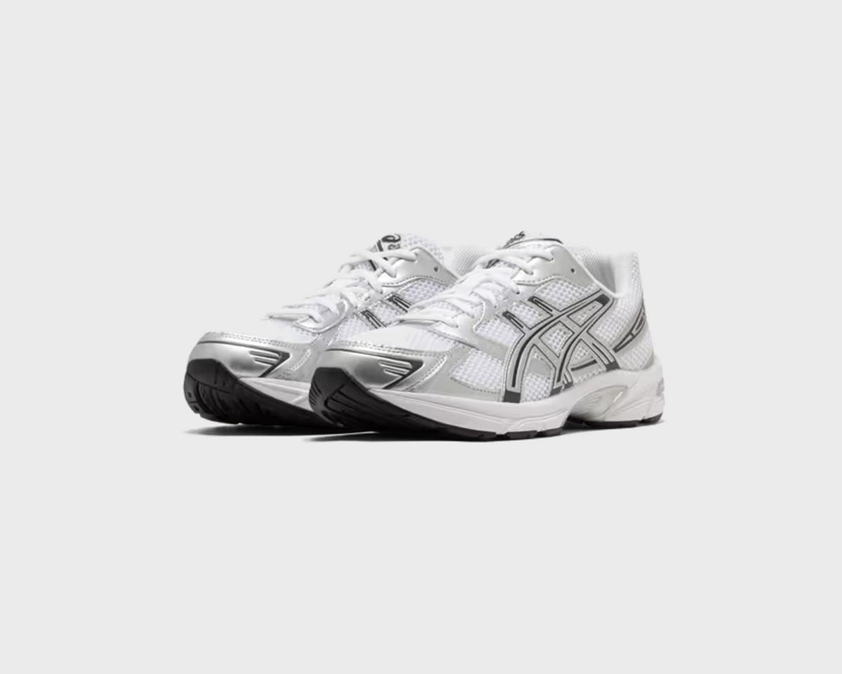Asics Gel-1130 White Pure Silver Sneaker weiß silber Paar schräg von vorne