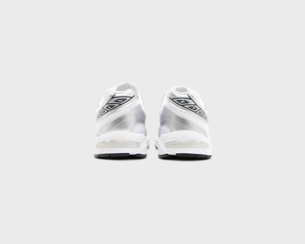 Asics Gel-1130 White Pure Silver Sneaker weiß silber Paar Rückansicht