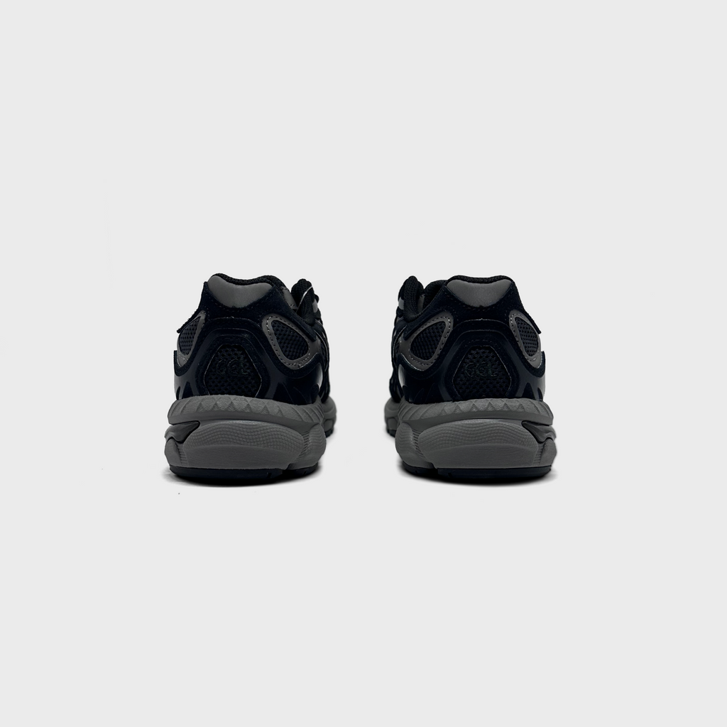 Asics Graphite Grey Black Kids Sneaker grau schwarz Sneaker Paar Rückansicht
