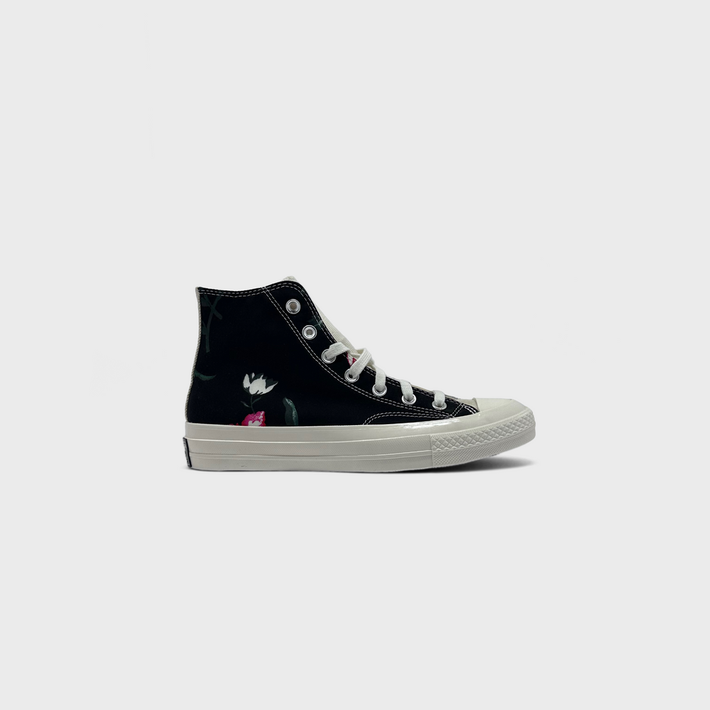 Converse Chuck Taylor All Star Hi Black Floral Sneaker schwarz floral Außenseite Seitenansicht
