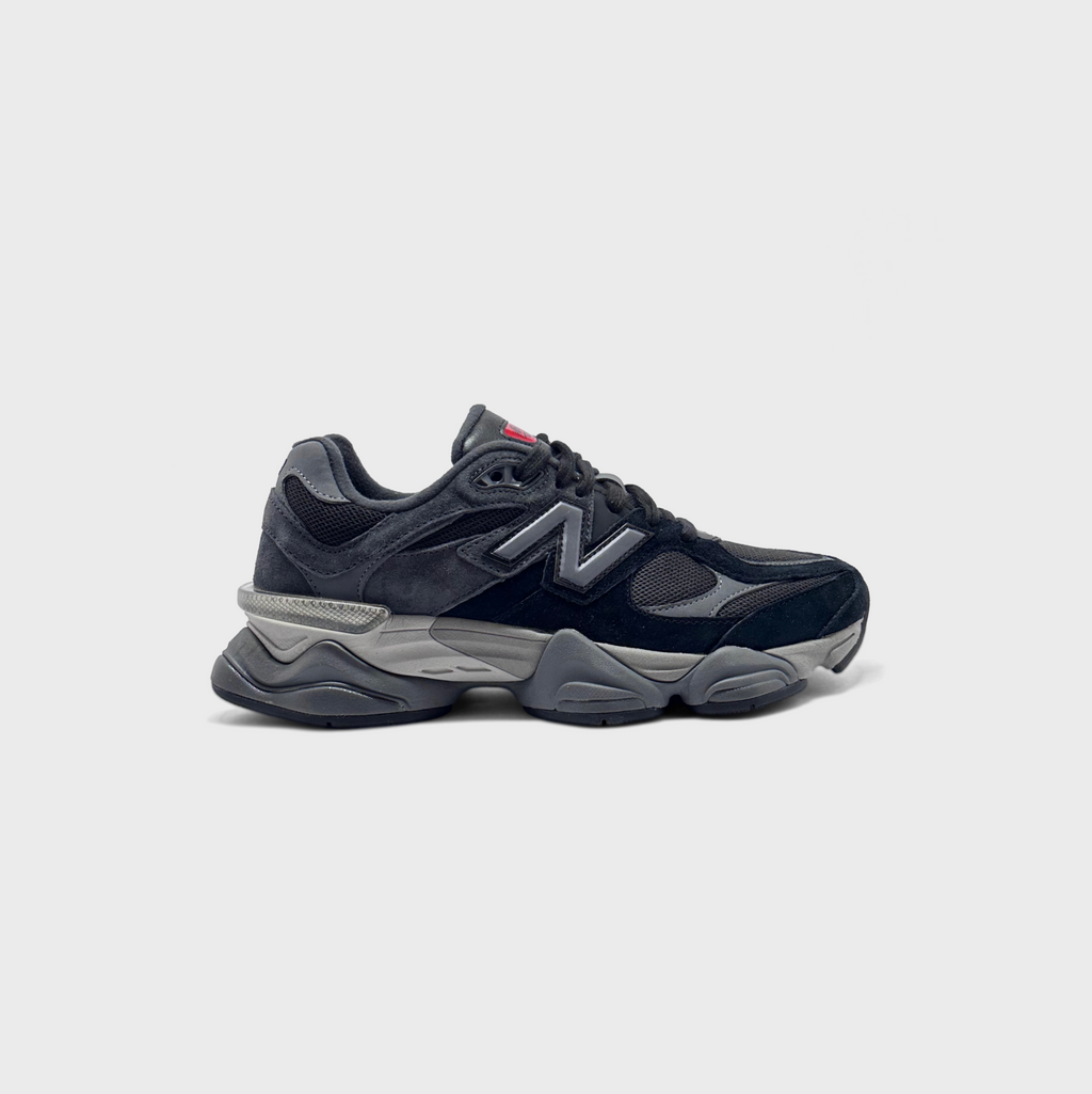 New Balance 9060 Black Grey Sneaker schwarz grau Außenseite Seitenansicht
