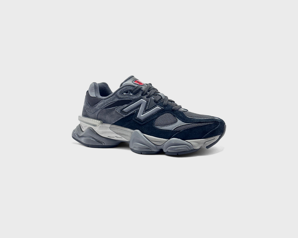 New Balance 9060 Black Grey Sneaker schwarz grau schräg von vorne