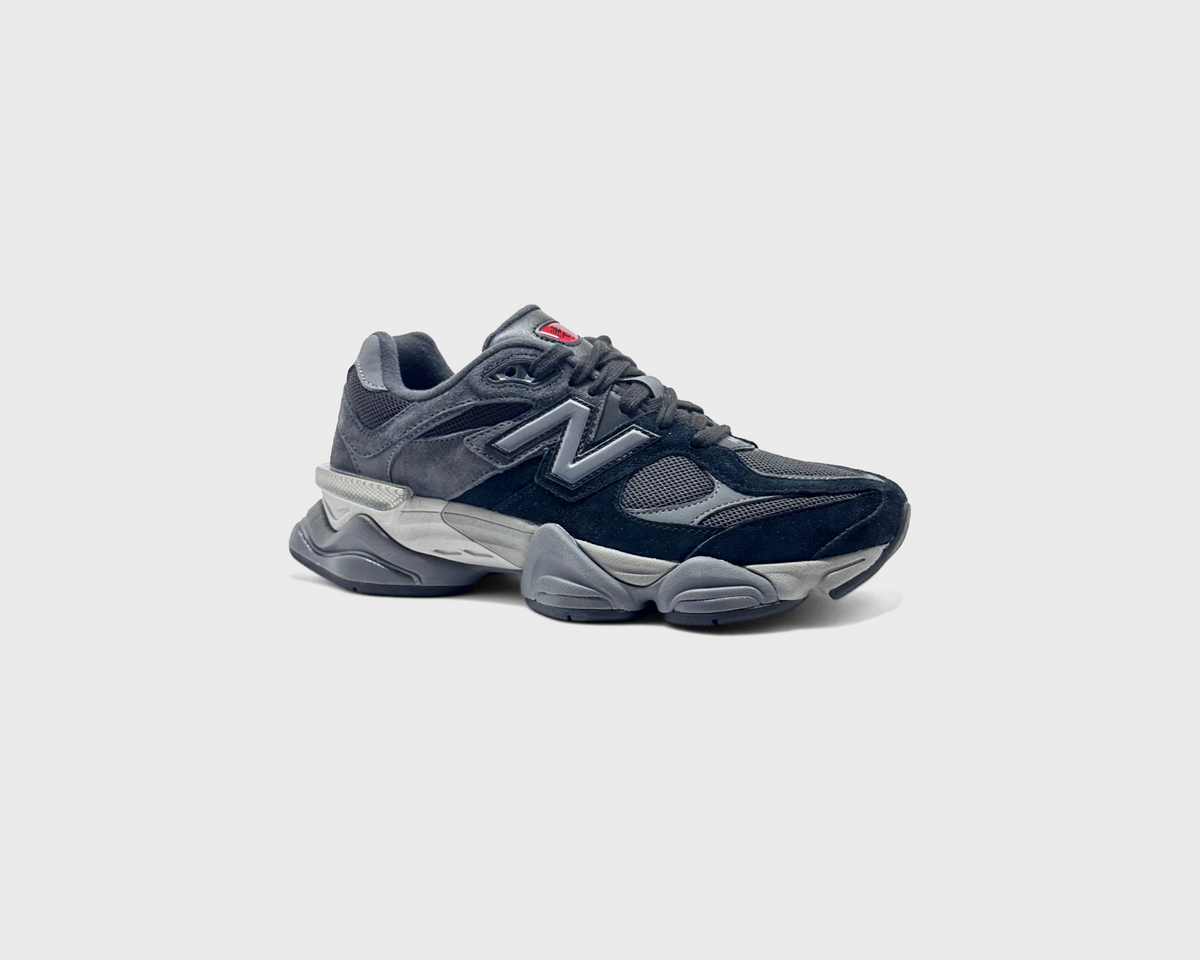 New Balance 9060 Black Grey Sneaker schwarz grau schräg von vorne