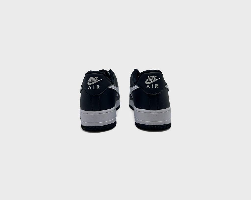 Nike Air Force 1 Low Black White Sneaker schwarz weiß Paar Rückansicht