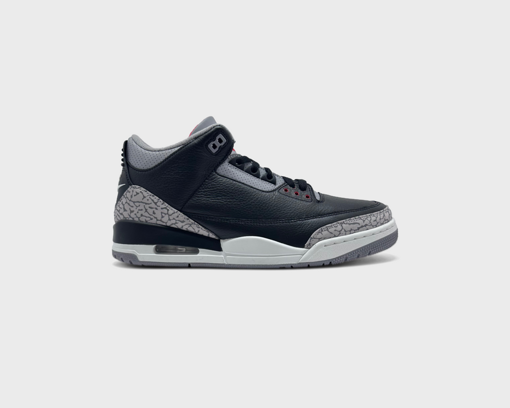 Nike Air Jordan 3 Retro Black Cement Sneaker schwarz grau Außenseite Seitenansicht