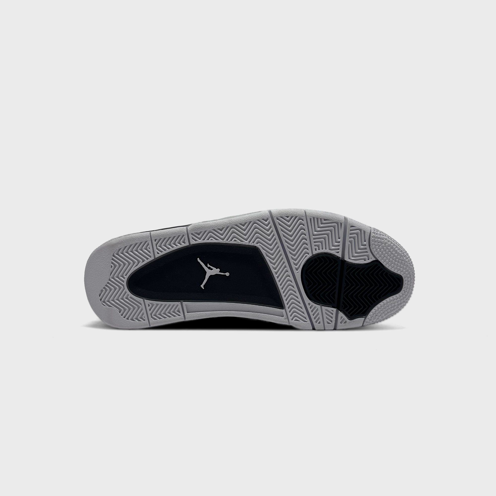 Nike Air Jordan 4 SE Fear Sneaker grau schwarz Sohle Unterseite
