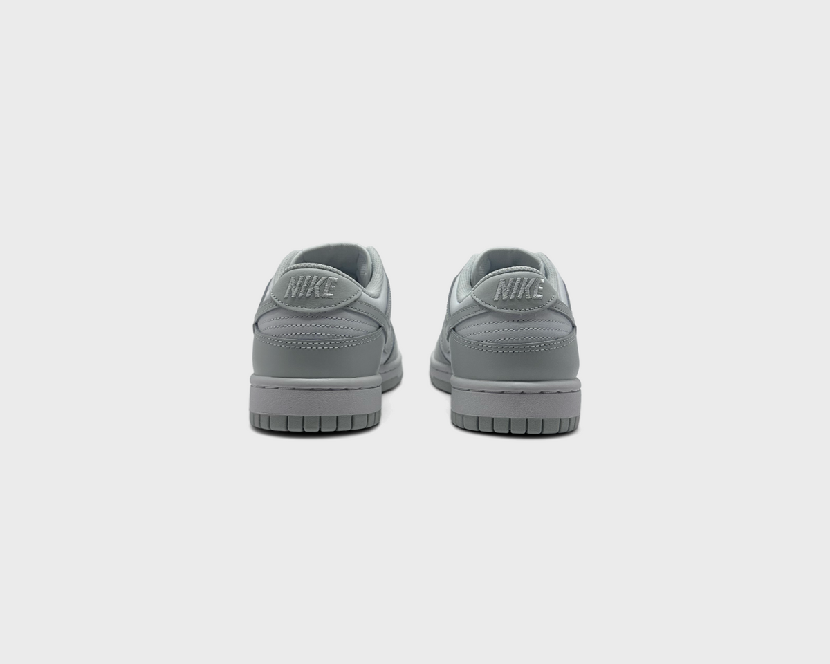 Nike Dunk Low Grey White Sneaker grau weiß Paar Rückansicht