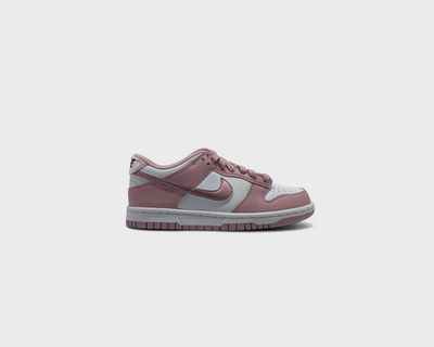 Nike Dunk Low Pink White Sneaker rosa weiß Außenseite Seitenansicht
