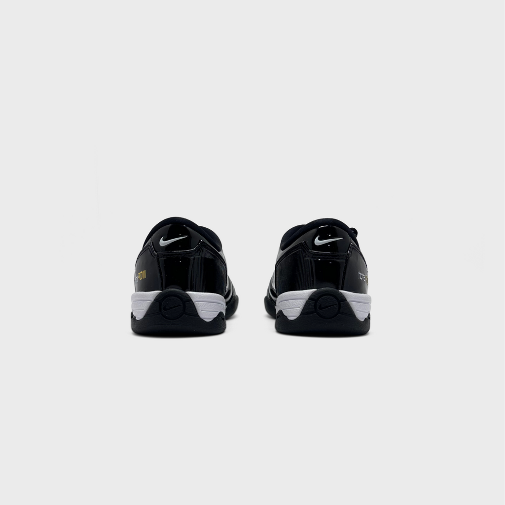 Nike Total 90 SP Black White Sneaker schwarz weiß Sneaker Paar Rückansicht

