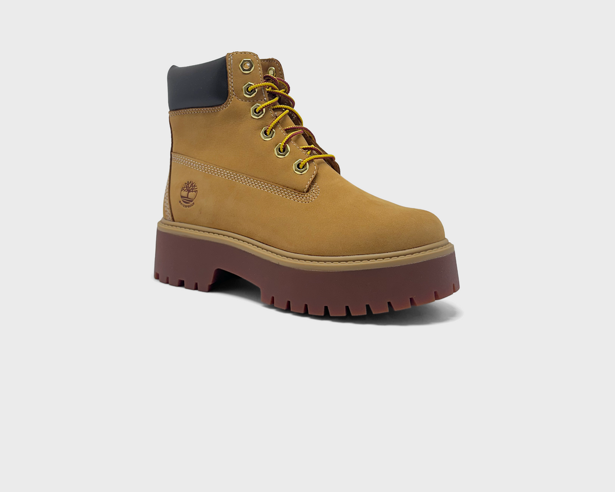 Timberland Stone Street 6 Inch Platform Boot Wheat Boot weizengelb braun schräg von vorne