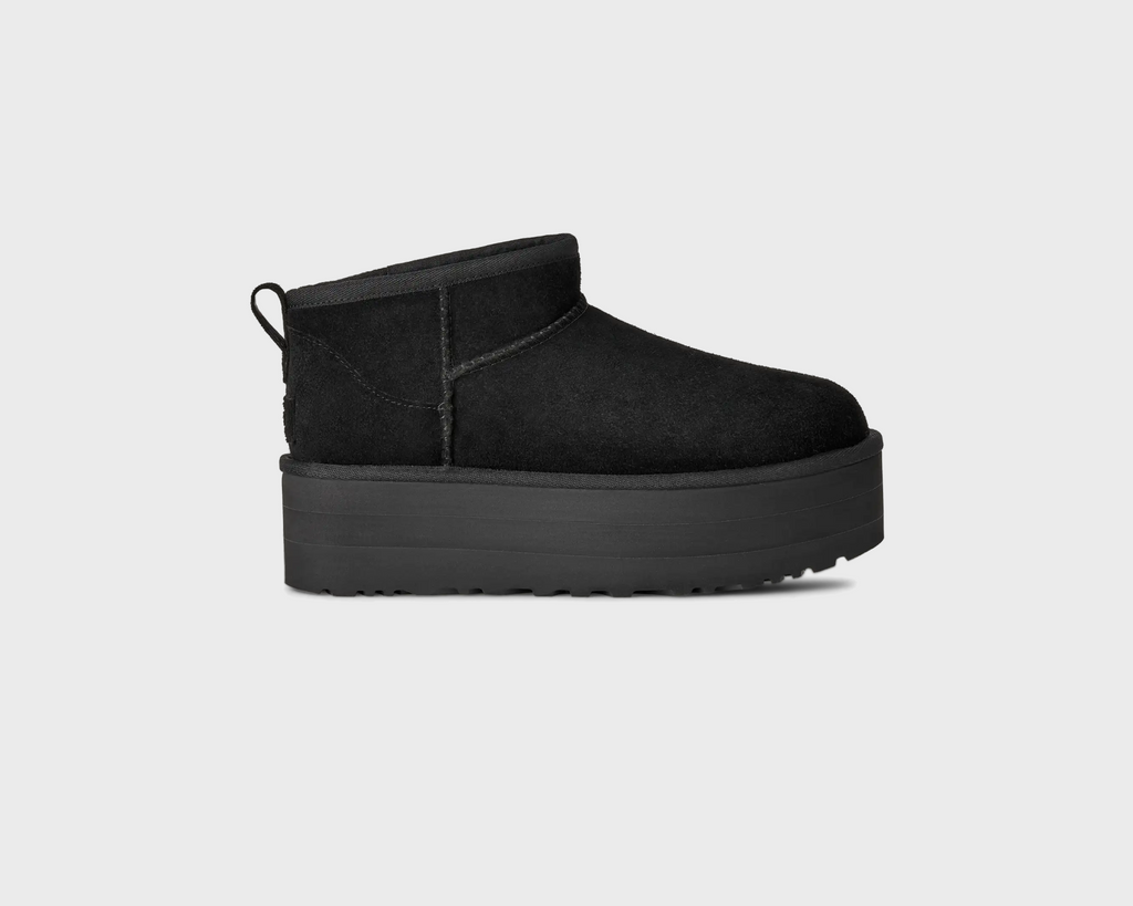 UGG Classic Ultra Mini Platform Black Boots schwarz Außenseite Seitenansicht