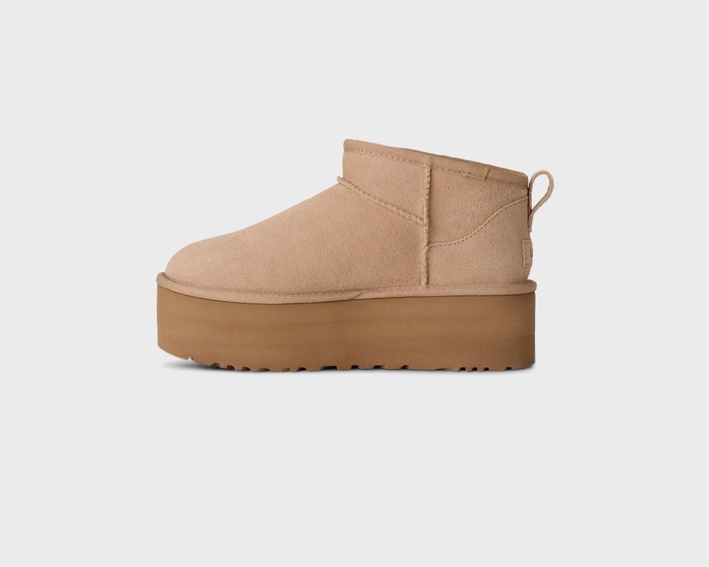 UGG Classic Ultra Mini Platform Sand Boots sandbeige Innenseite Seitenansicht