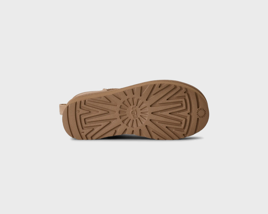 UGG Classic Ultra Mini Platform Sand Boots sandbeige Sohle Unterseite