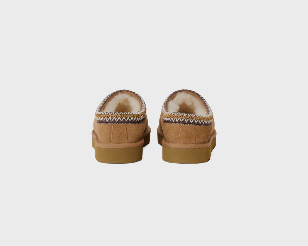 UGG Tasman II Chestnut Hausschuh braun Paar Rückansicht