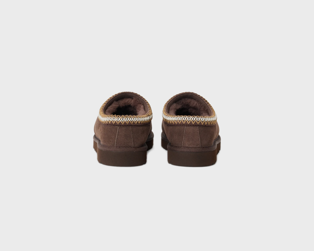 UGG Tasman II Dusted Cocoa Hausschuh kakaobraun Paar Rückansicht